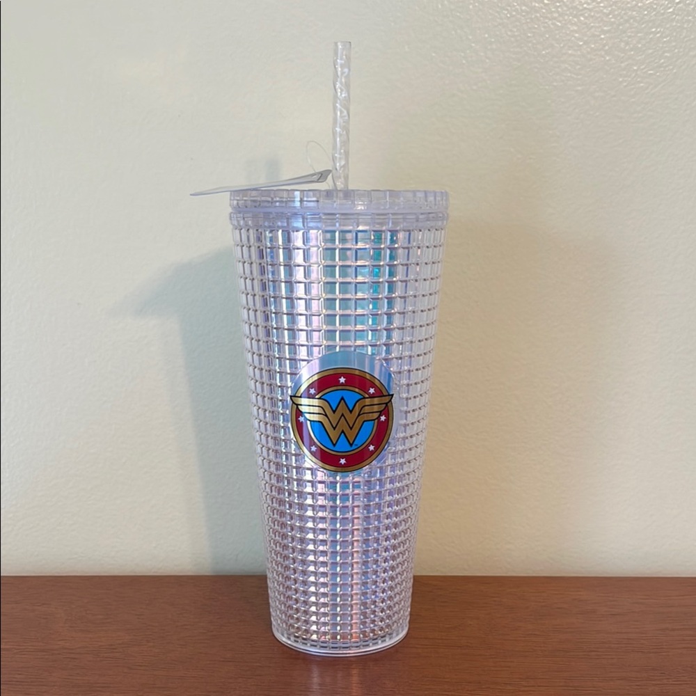 Spoontiques Wonder Woman Diamond Cup With Lid & Straw